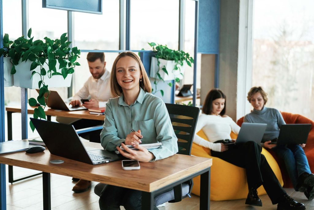 positive-and-cheerful-mood-people-are-working-in-8KV9BY7.jpg